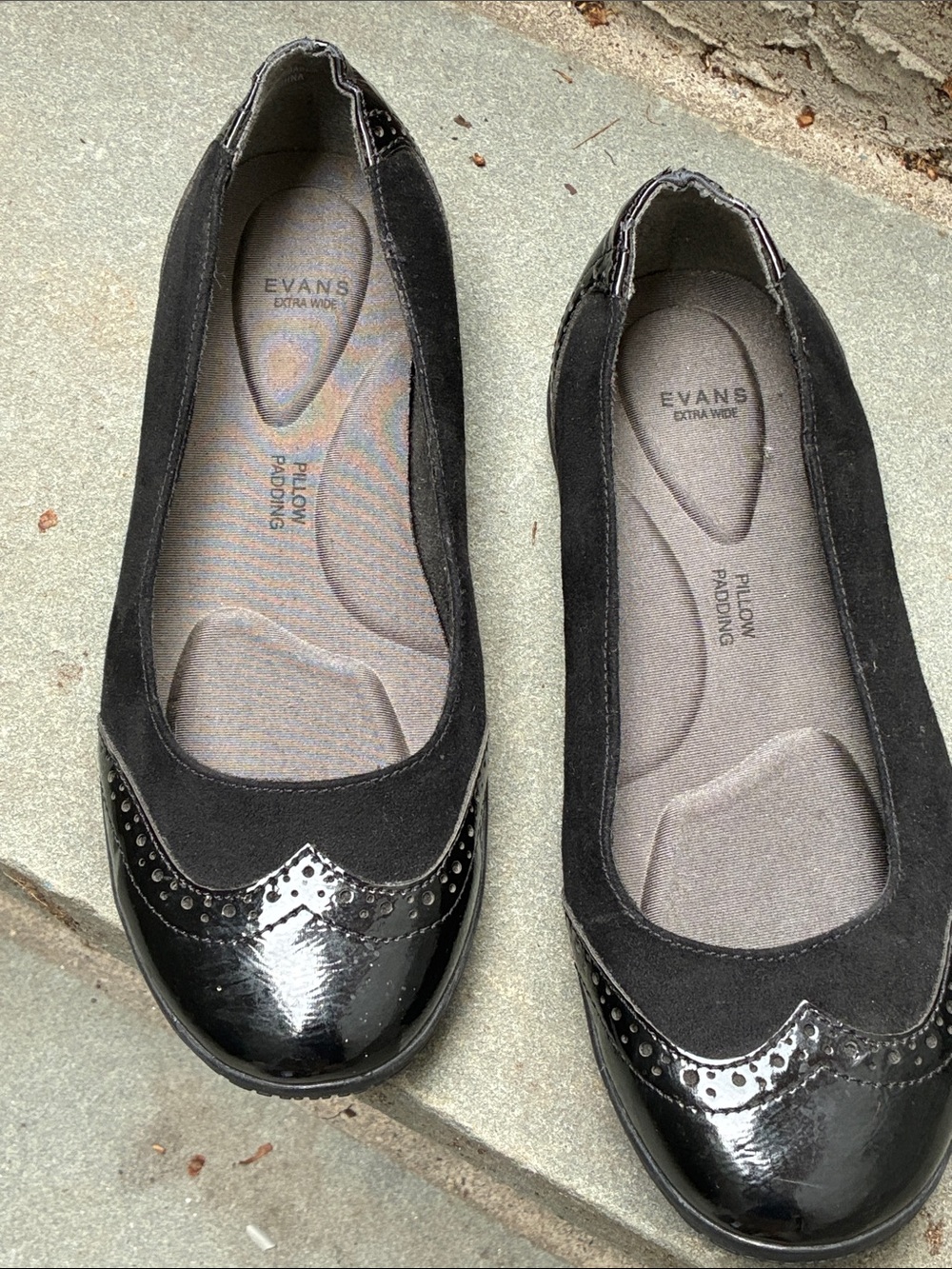 Evans Comfort Pillow Padding Black Patent & Suede Slip-On Flats Extra Wide Sz 39